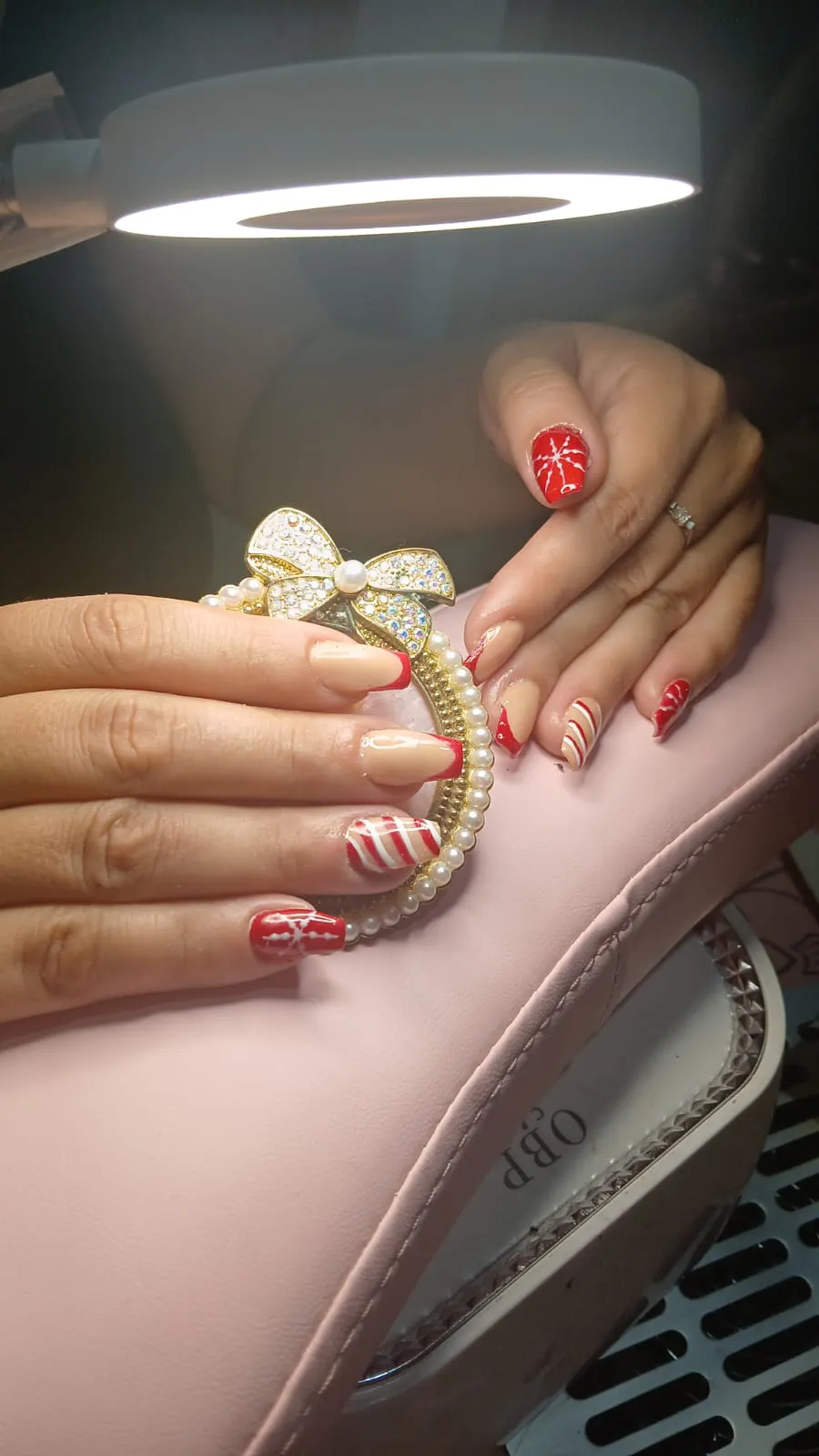 Gel semipermanente rojo intenso - AFA Nails